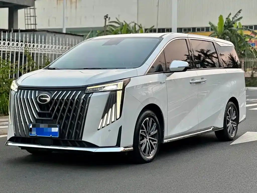 GAC Motor Trumpchi M8 — фото 5