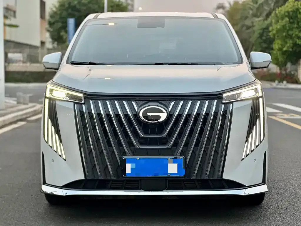 GAC Motor Trumpchi M8 — фото 3
