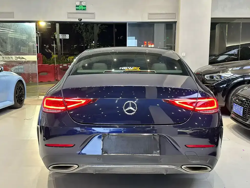 Mercedes-Benz CLS — фото 7