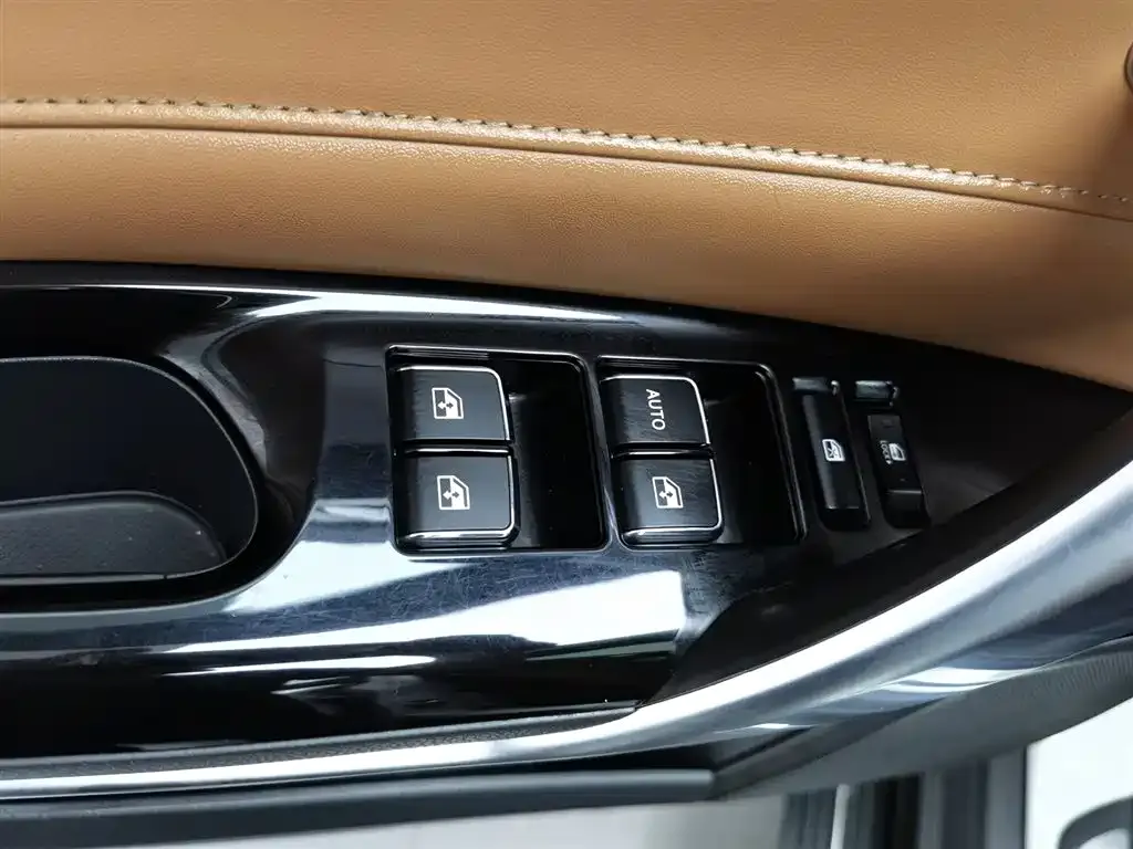 Changan CS95 2022 из CN, фото 6