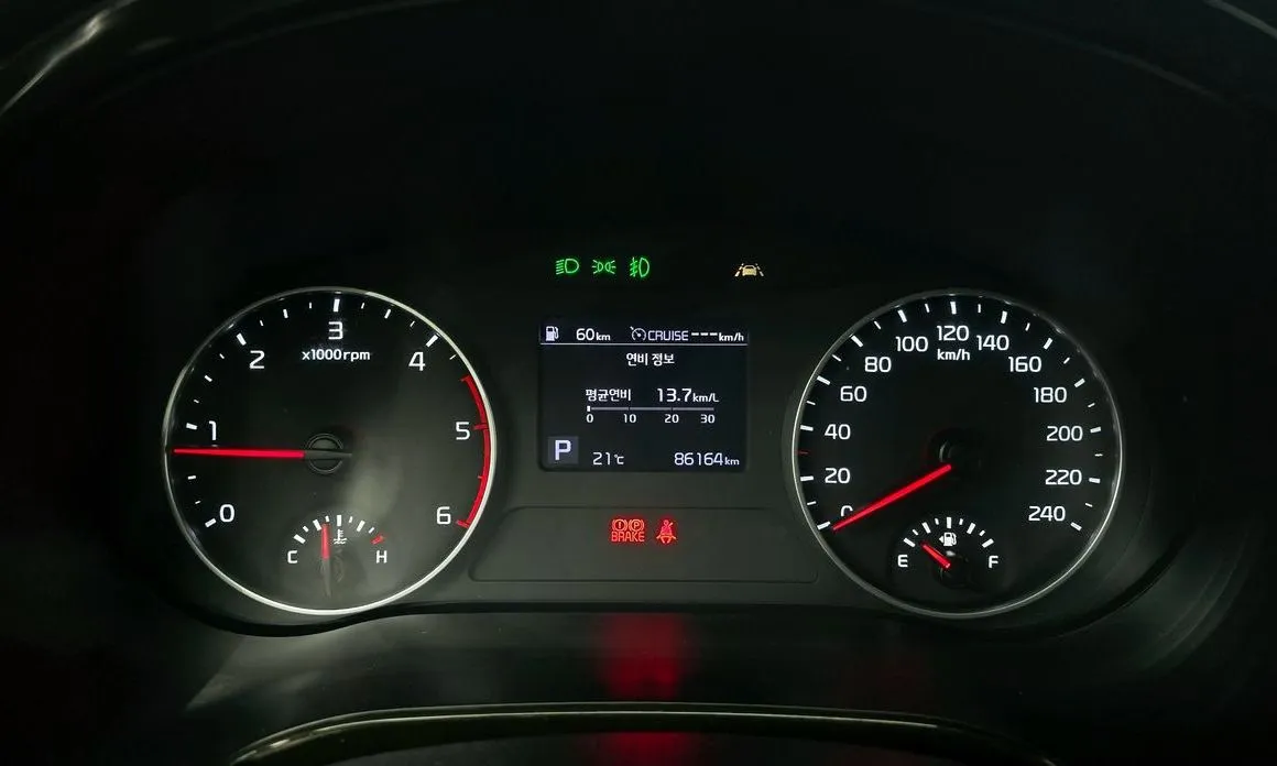 Kia Seltos 2021 из KR, фото 2