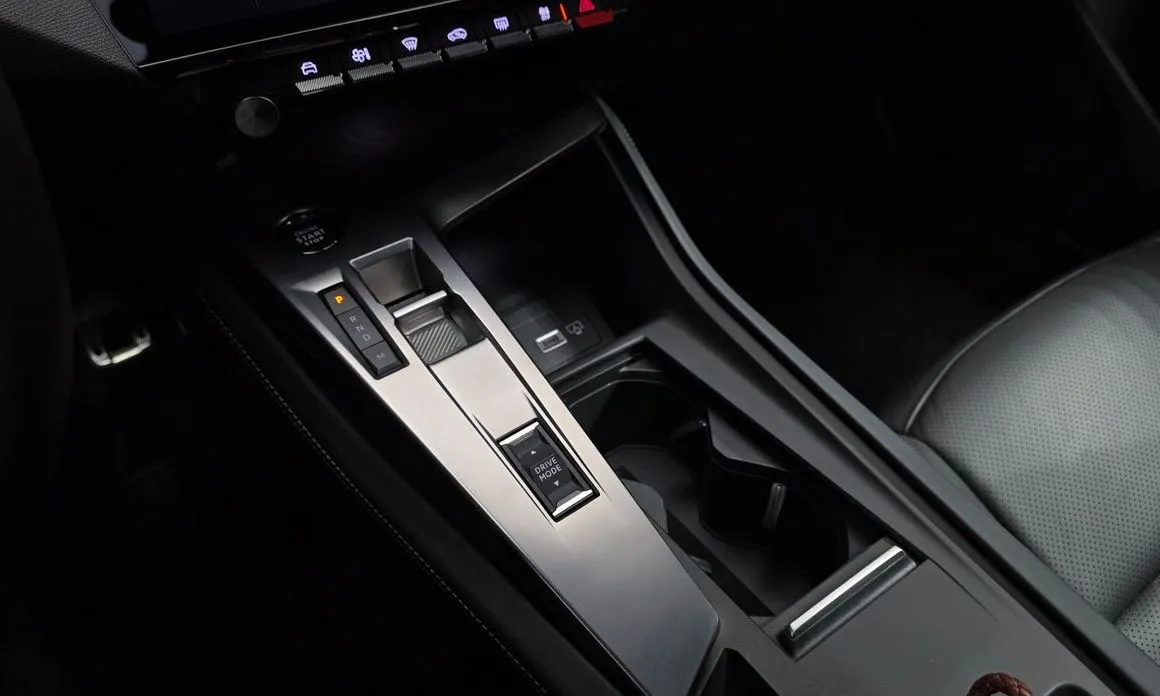 Peugeot 408 — фото 4