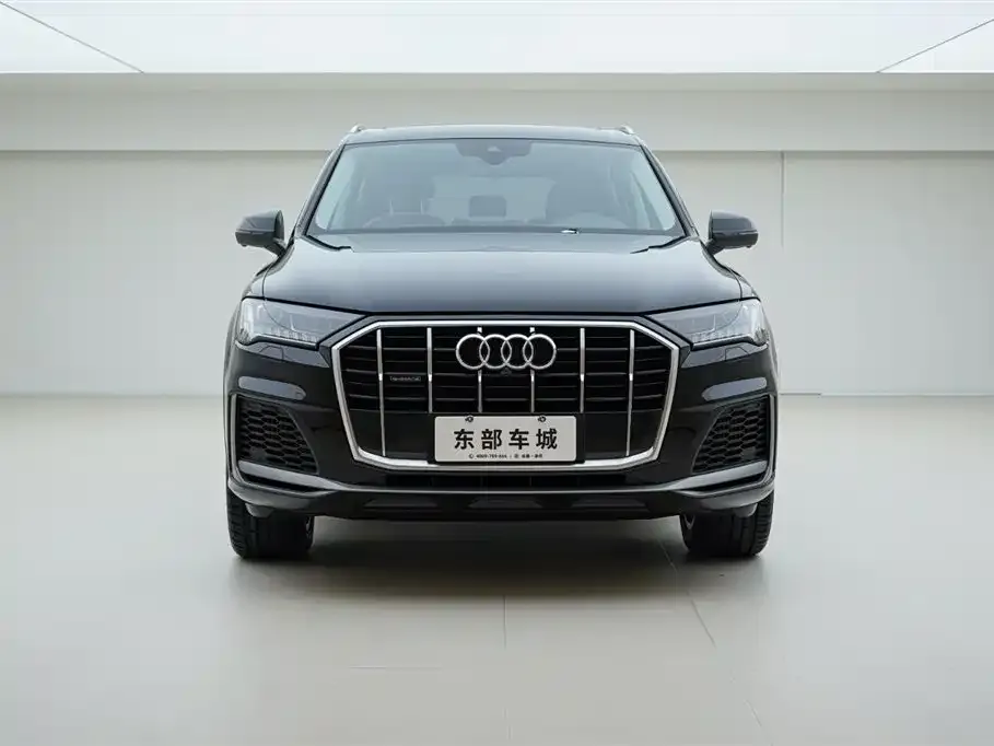 Audi Q7 2021 из CN, фото 3