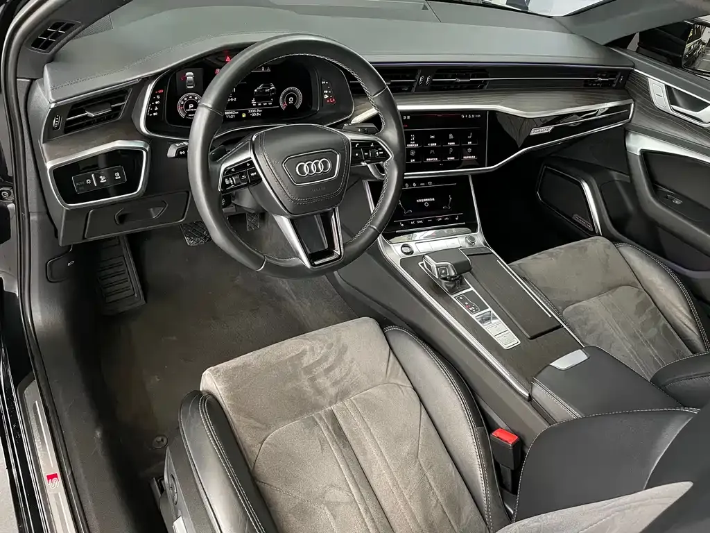 Audi A6L — фото 2