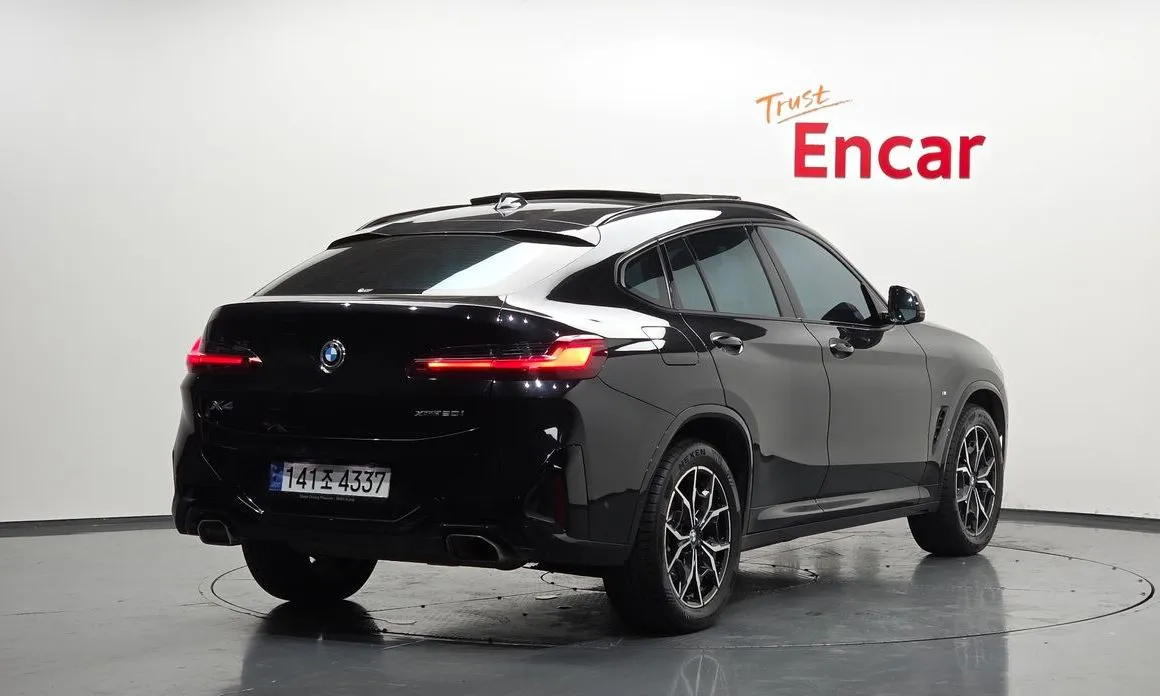 BMW X4 2022 из KR, фото 3