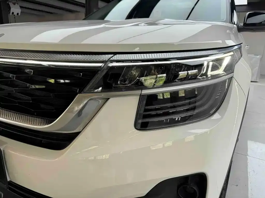 Kia KX3 — фото 8