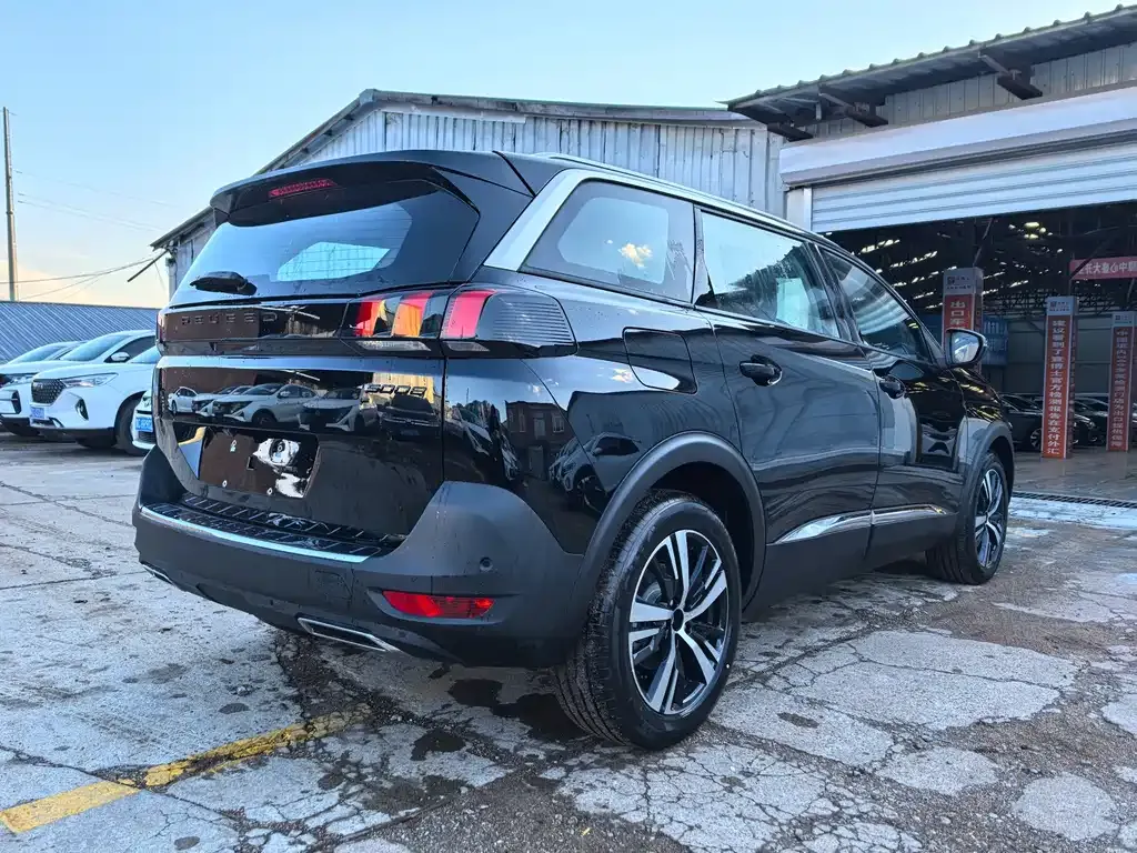 Peugeot 5008 2026 из CN, фото 3