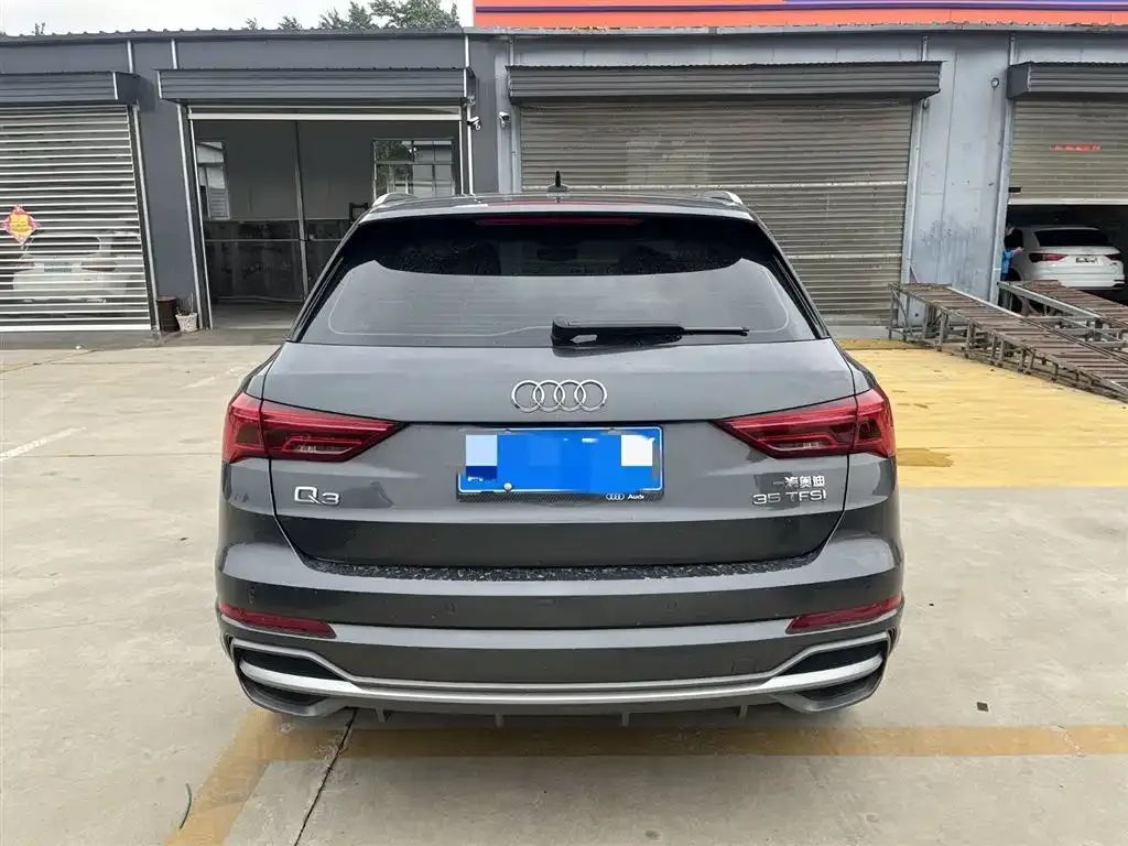 Audi Q3 — фото 10
