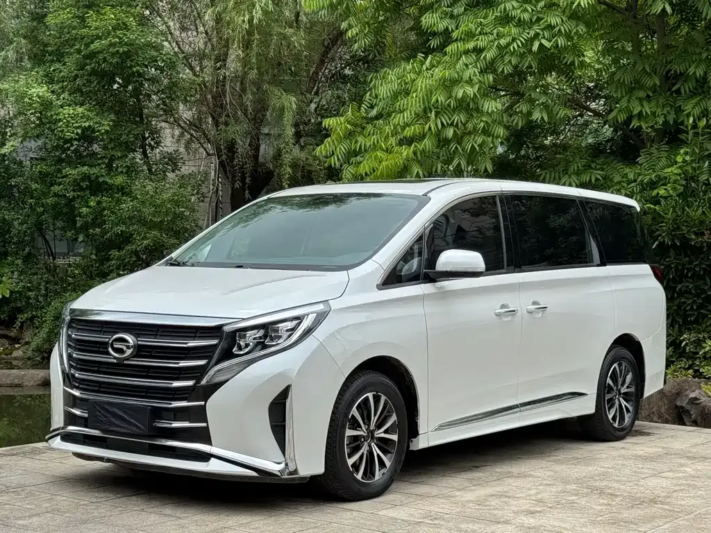 GAC Motor Trumpchi M8