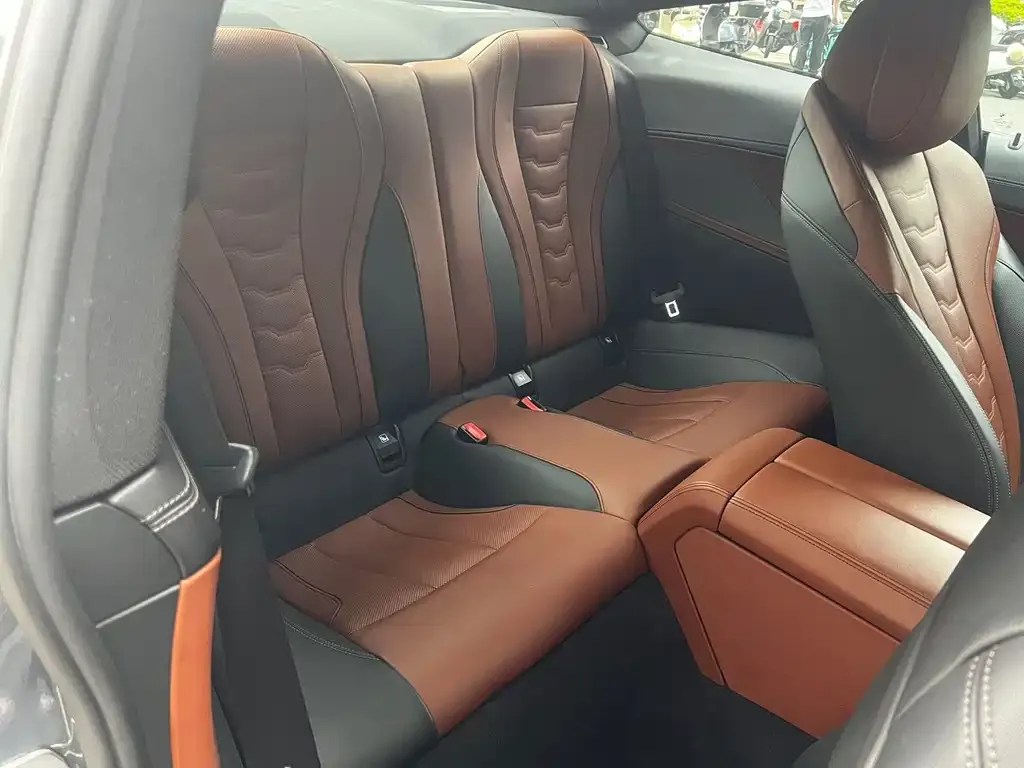 BMW 8 Series 2021 из CN, фото 3