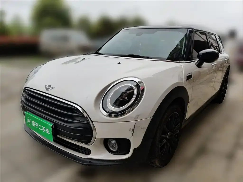 MINI Clubman — фото 5