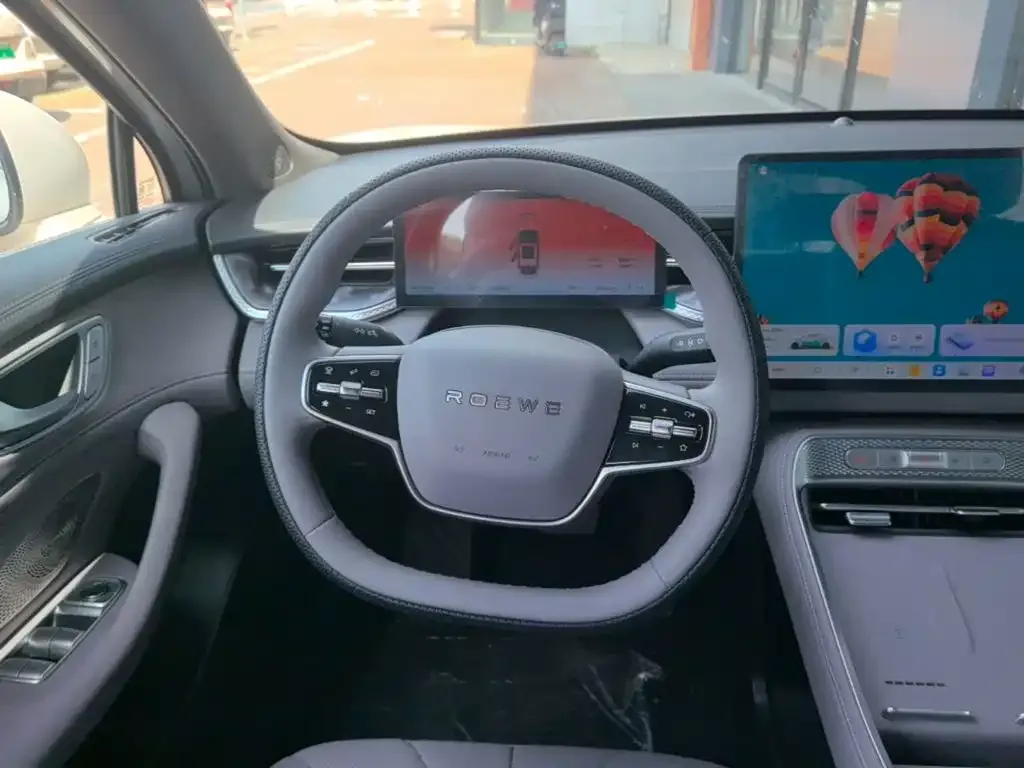 Roewe M7 DMH 2025 из CN, фото 5