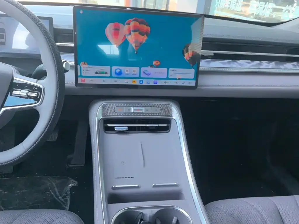 Roewe M7 DMH 2025 из CN, фото 4
