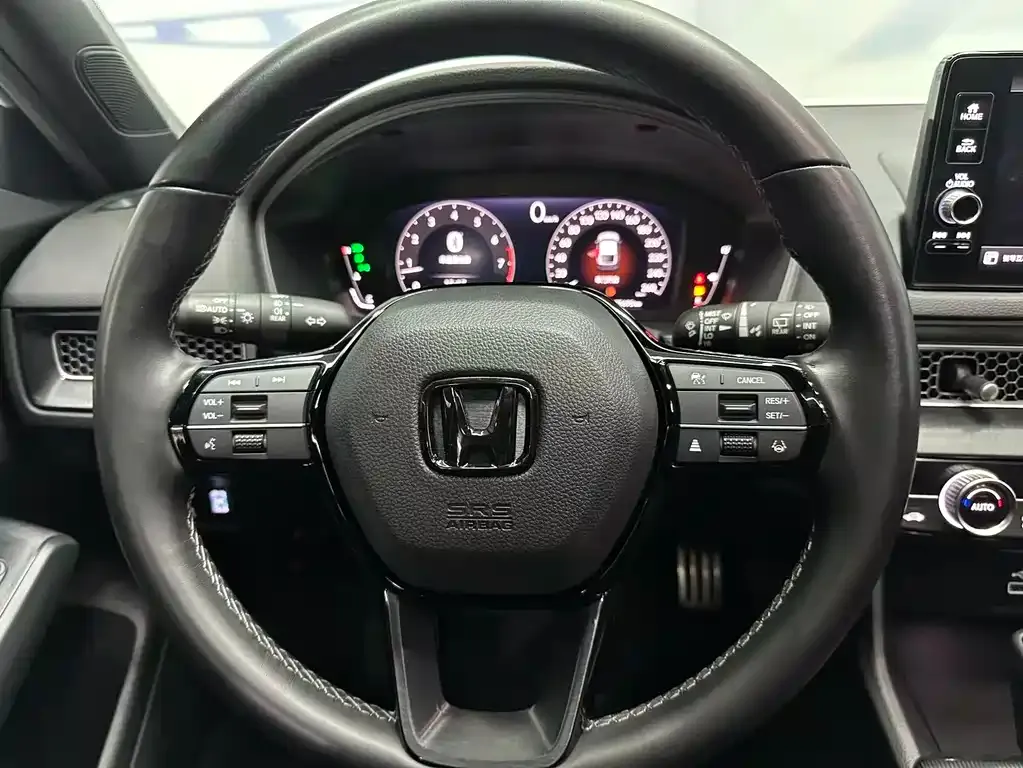 Honda Civic — фото 8