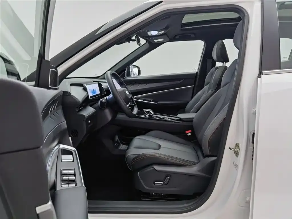 Geely Boyue 2024 из CN, фото 7