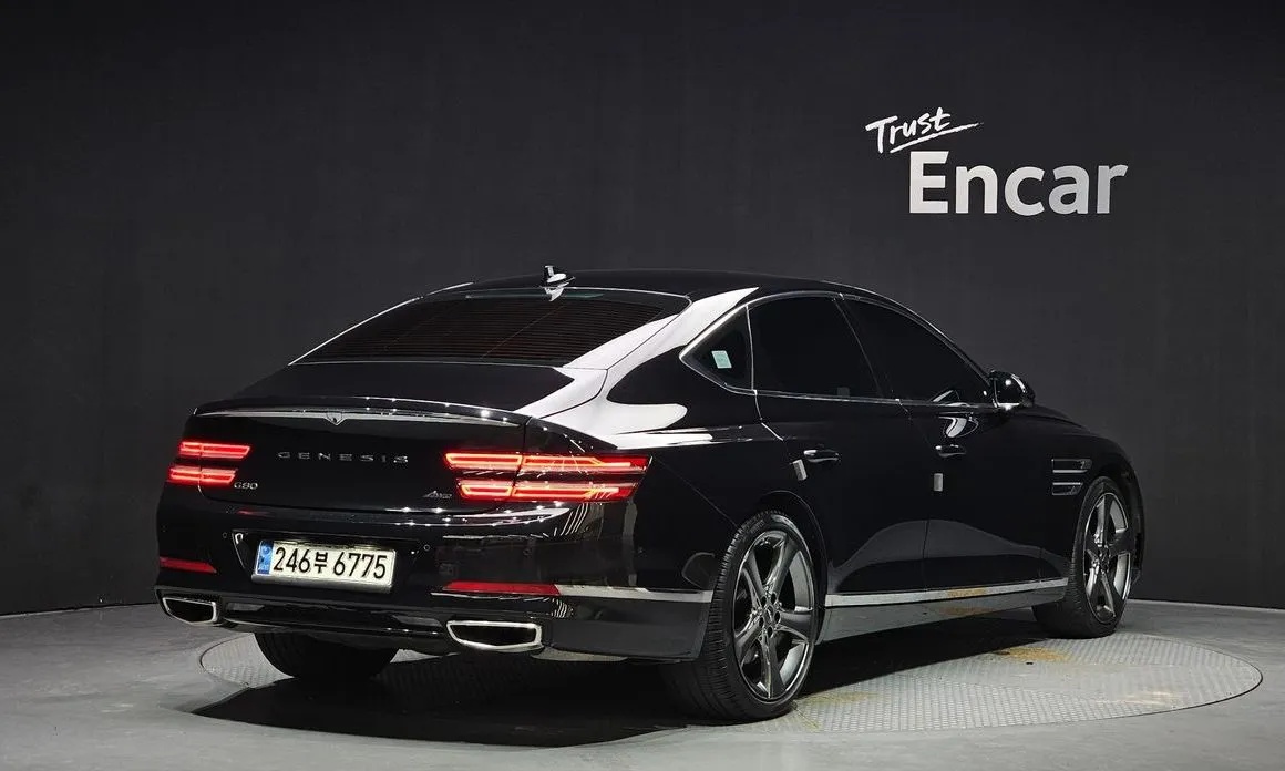 Genesis G80 — фото 2