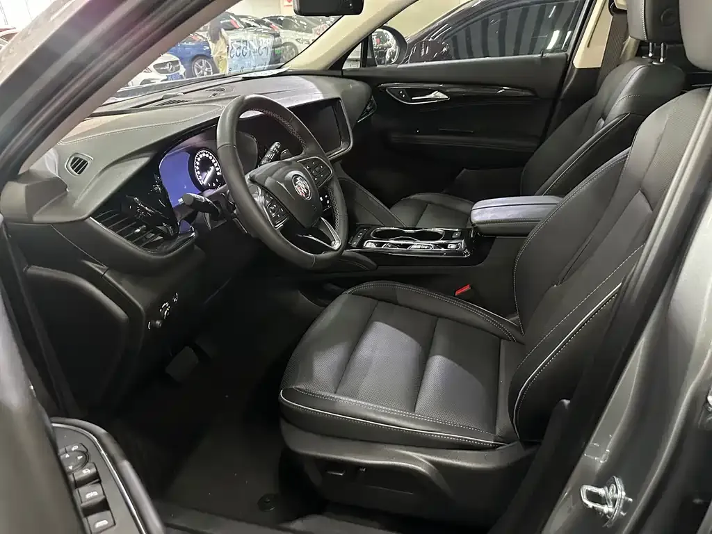 Buick Envision Plus — фото 10