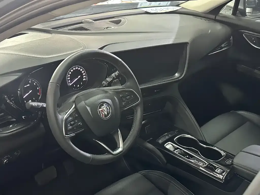 Buick Envision Plus — фото 7