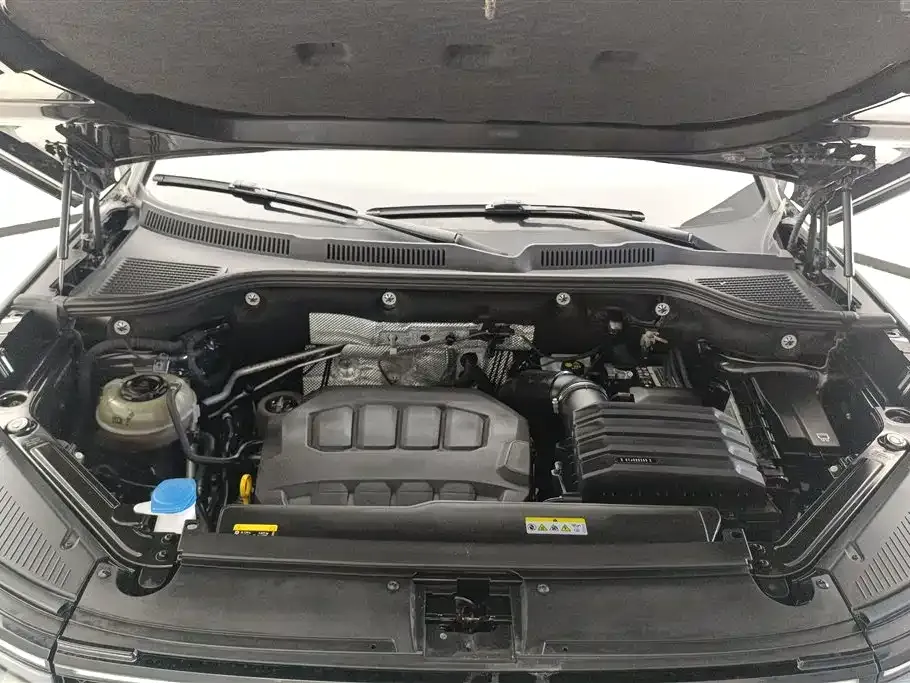 Volkswagen Tavendor 2024 из CN, фото 10