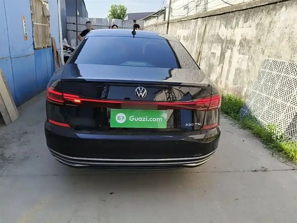 Volkswagen Passat — фото 7