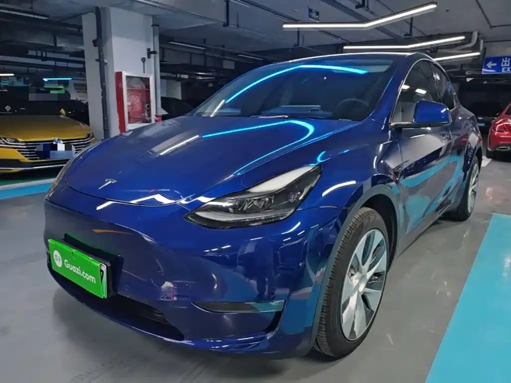 Tesla Model Y — фото 4