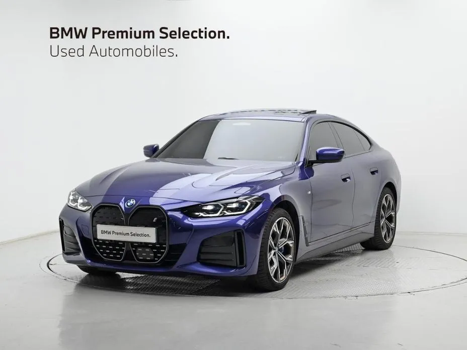 BMW i4
