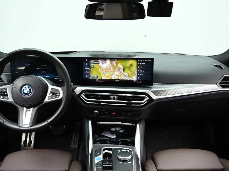 BMW i4 2024 из KR, фото 10