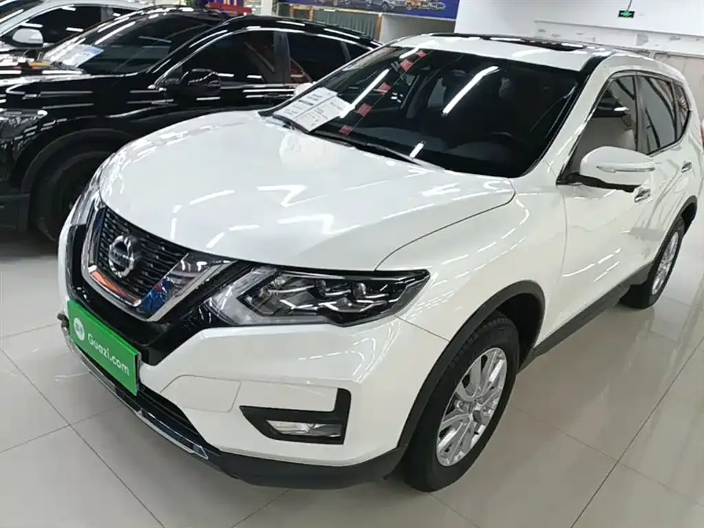 Nissan X-Trail — фото 8