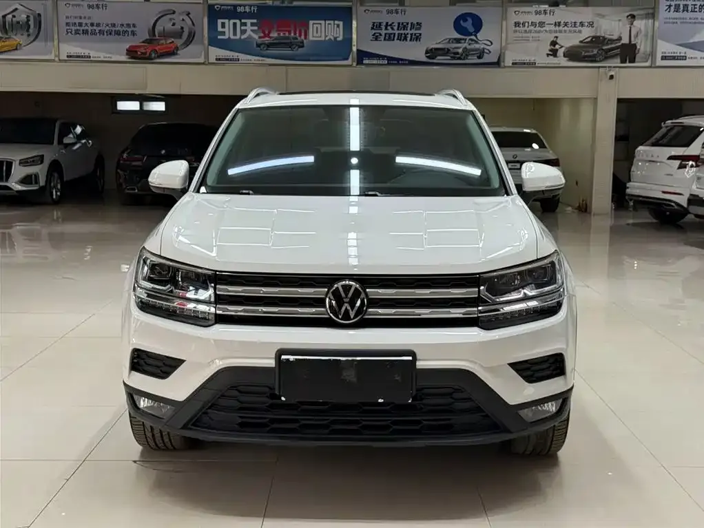 Volkswagen Tharu — фото 3