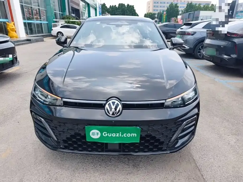 Volkswagen Passat — фото 8