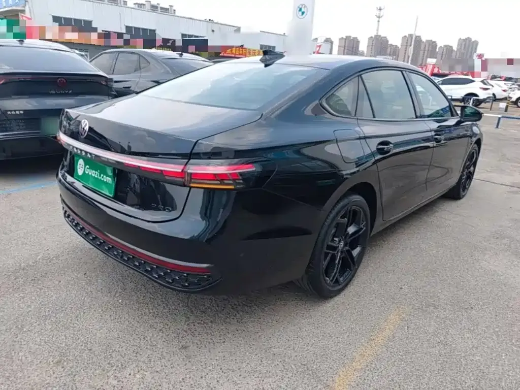 Volkswagen Passat — фото 7