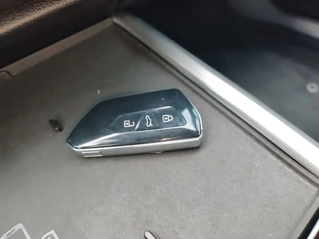 Volkswagen Passat — фото 2