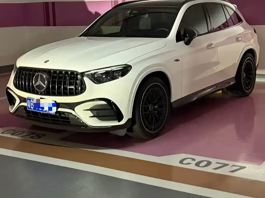 Mercedes-Benz GLC AMG — фото 1