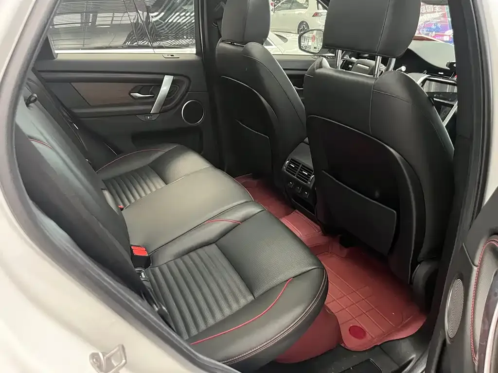 Land Rover Discovery Sport — фото 3