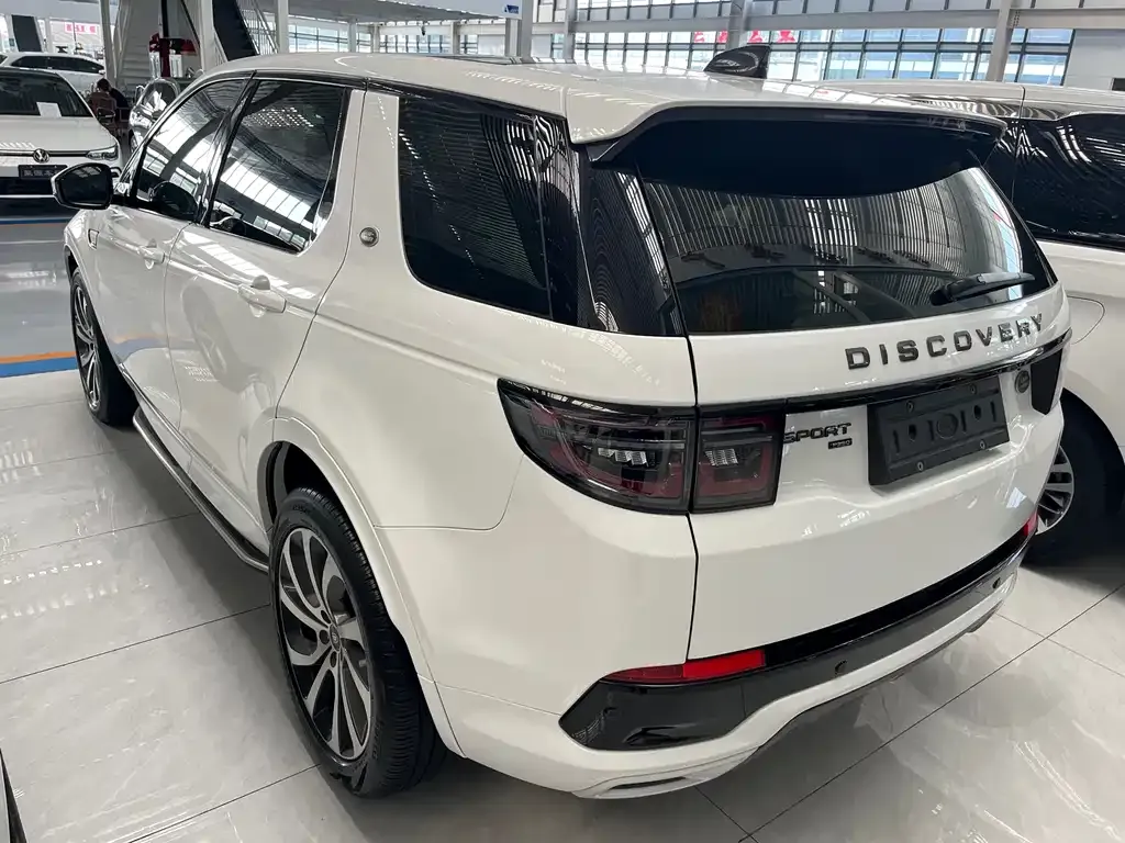 Land Rover Discovery Sport — фото 10