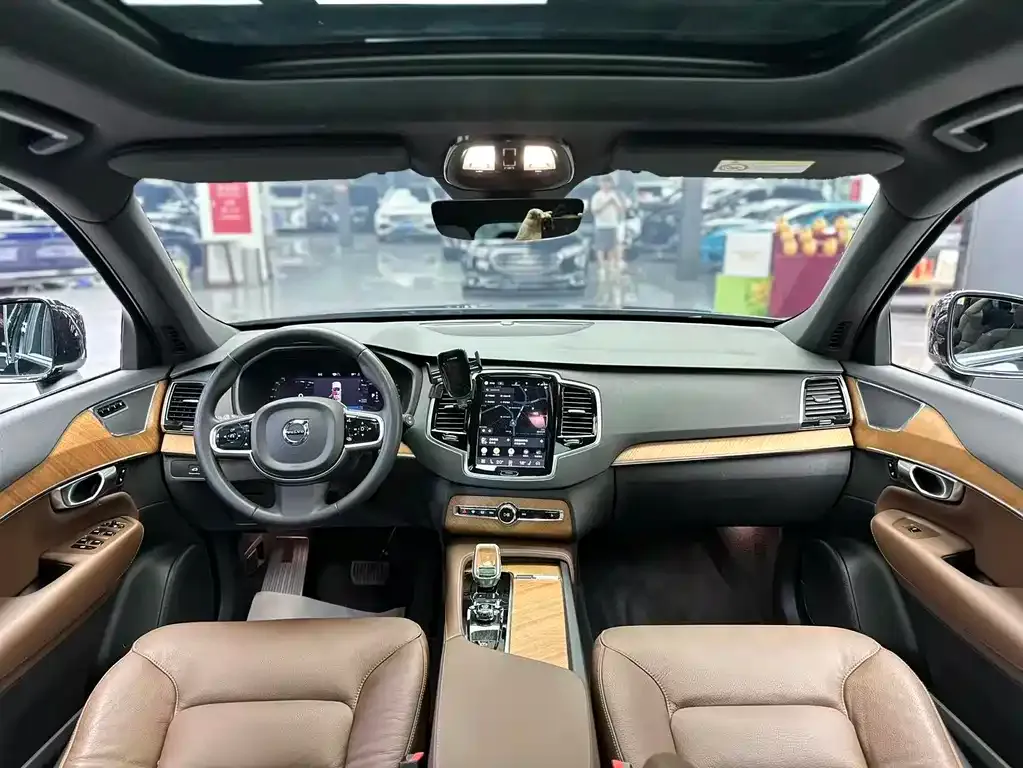 Volvo XC90 — фото 4