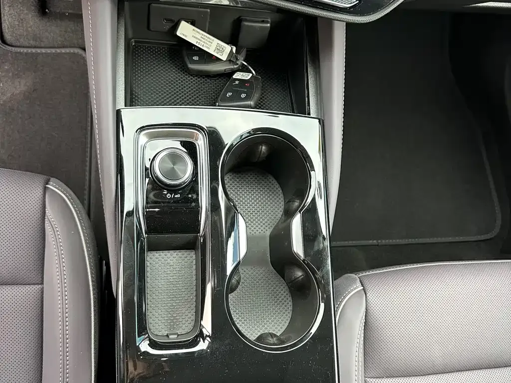 Buick Envision Plus — фото 5