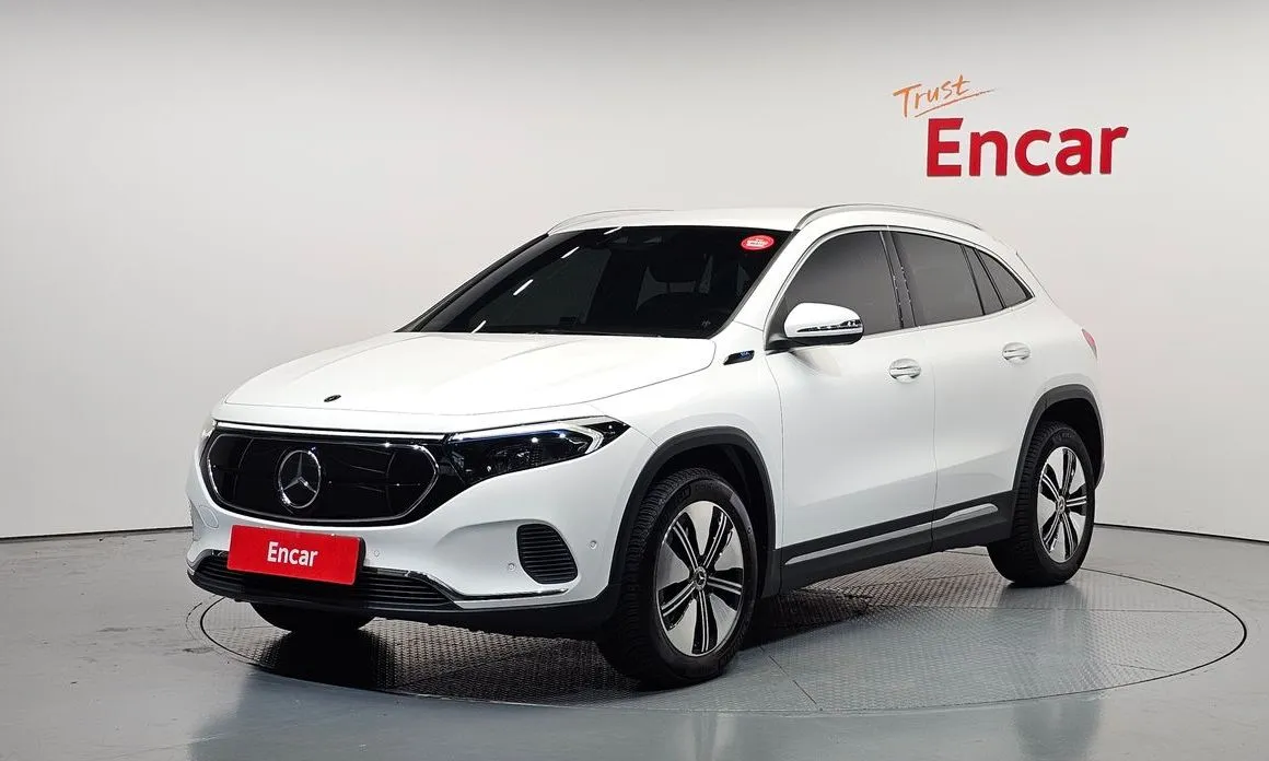 Mercedes-Benz EQA
