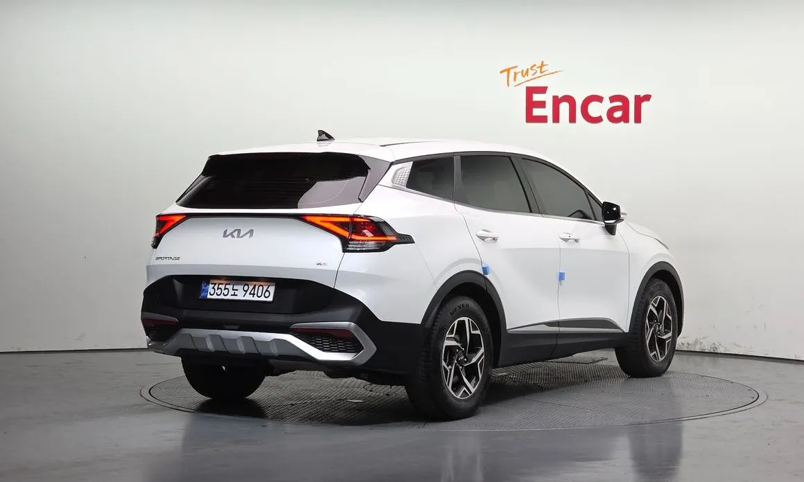 Kia Sportage — фото 10
