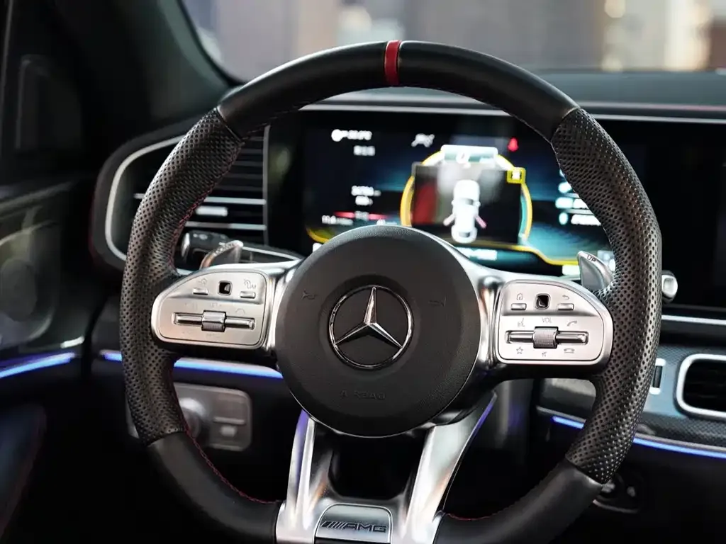Mercedes-Benz GLE Coupe AMG — фото 7