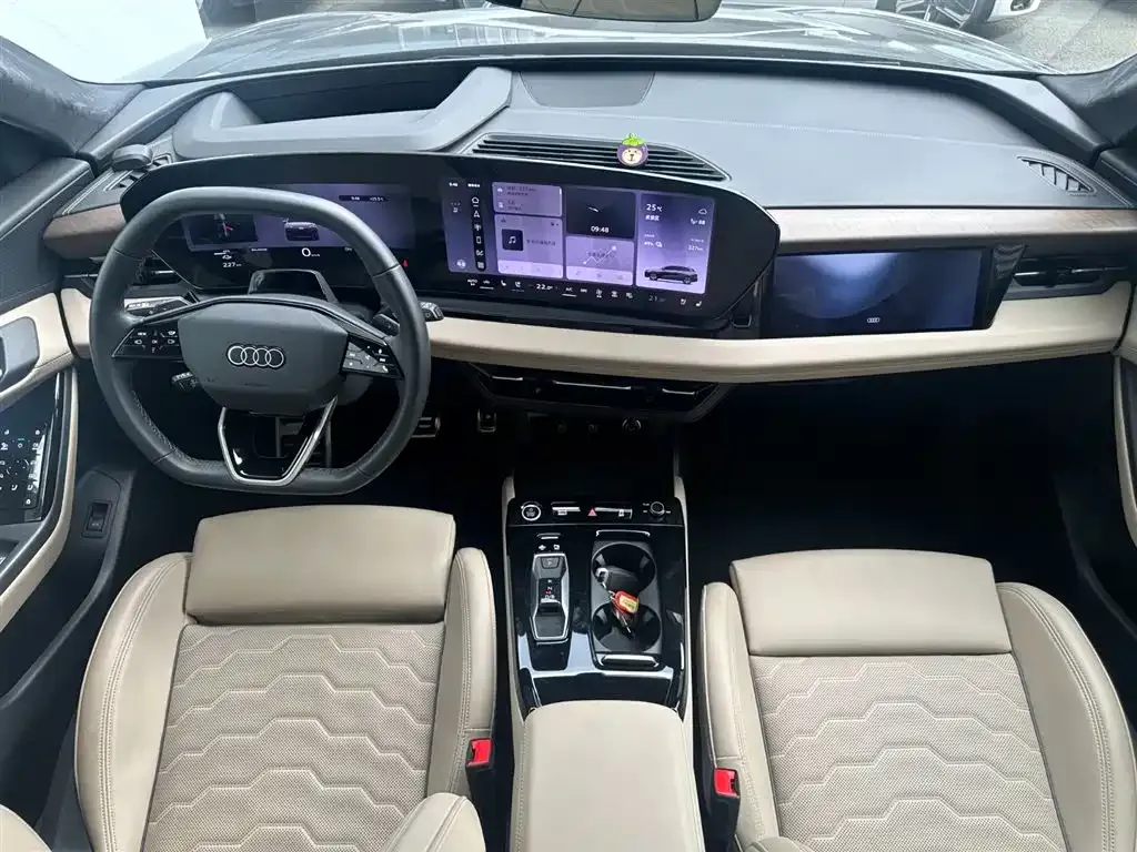 Audi Q6L e-tron 2025 из CN, фото 3