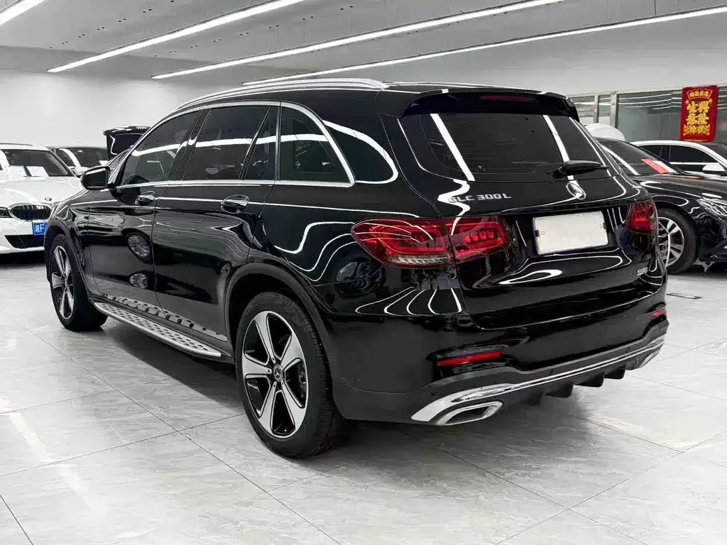 Mercedes-Benz GLC — фото 7
