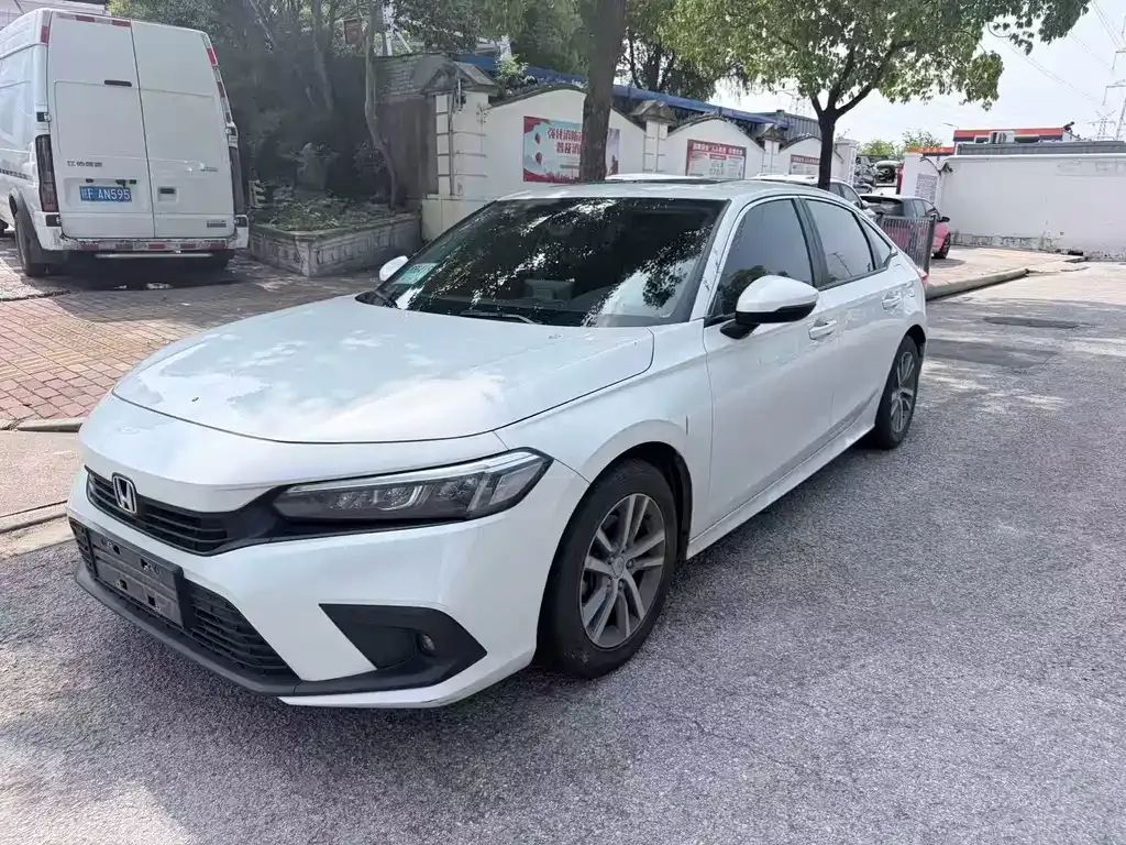 Honda Civic — фото 1