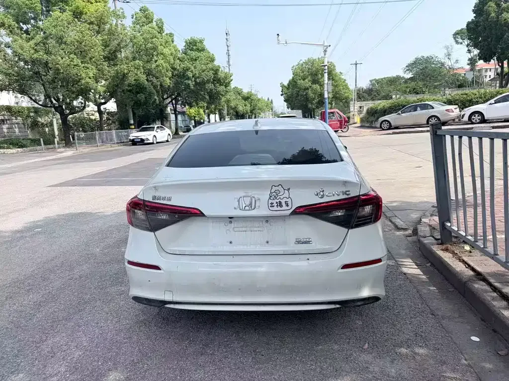 Honda Civic — фото 5