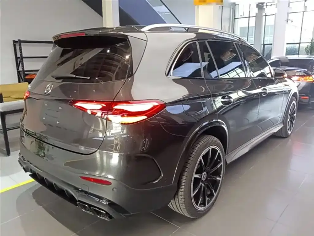 Mercedes-Benz GLC — фото 8