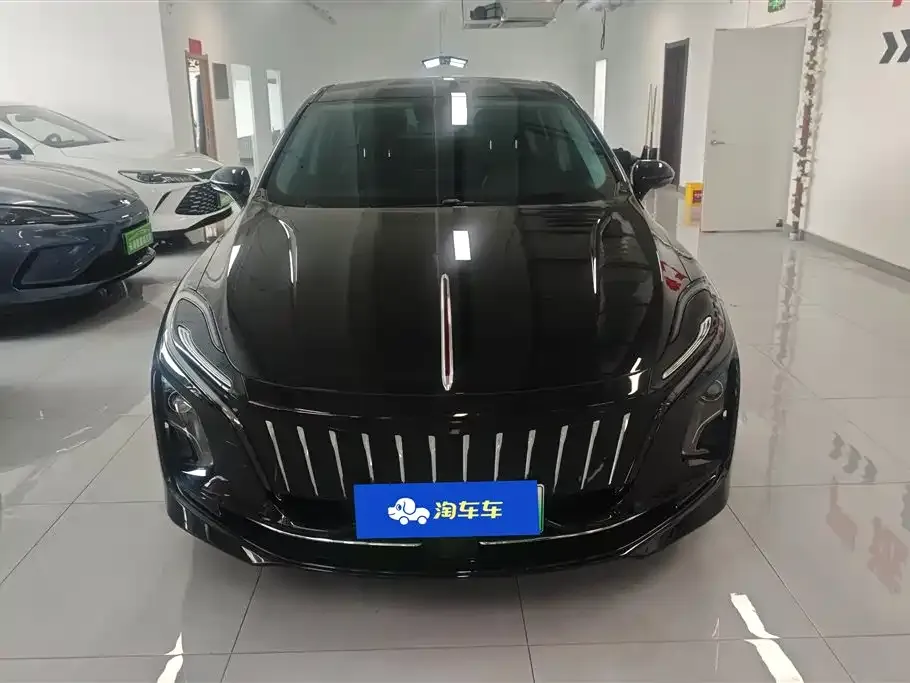 Hongqi E-QM5 — фото 5