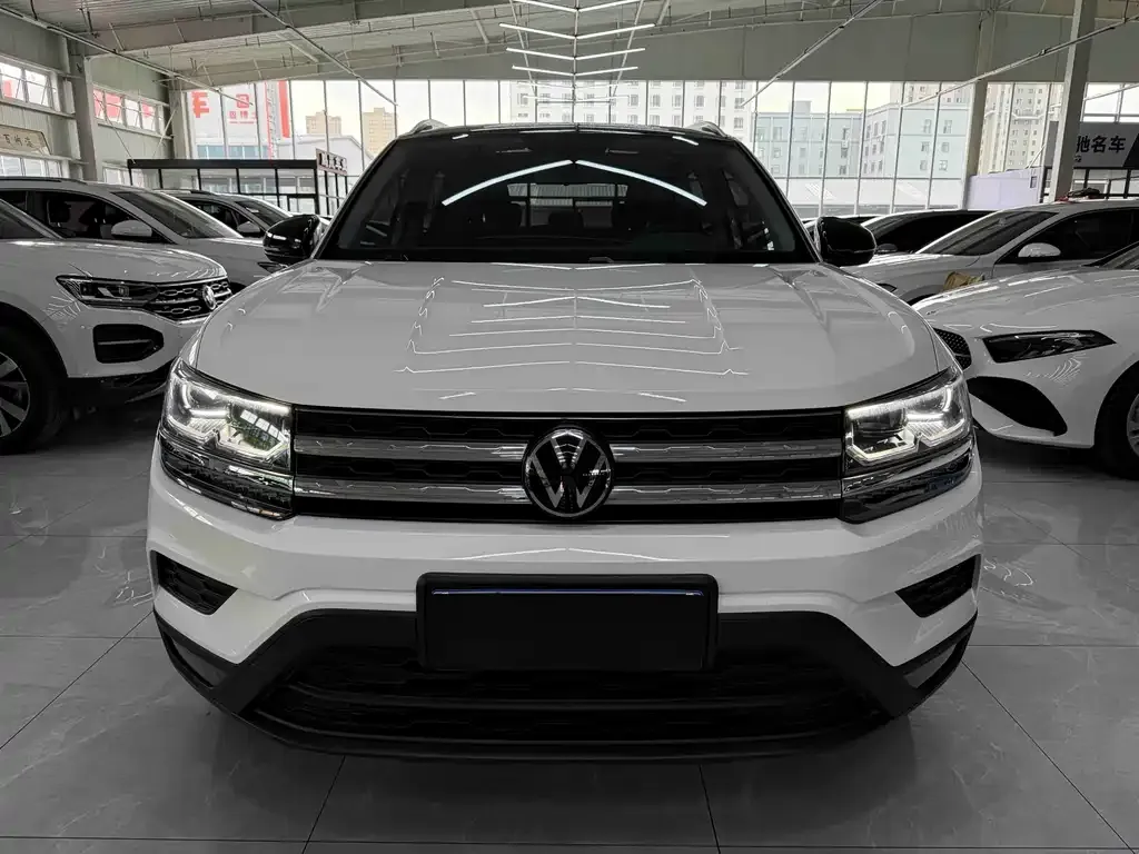 Volkswagen Tharu — фото 4