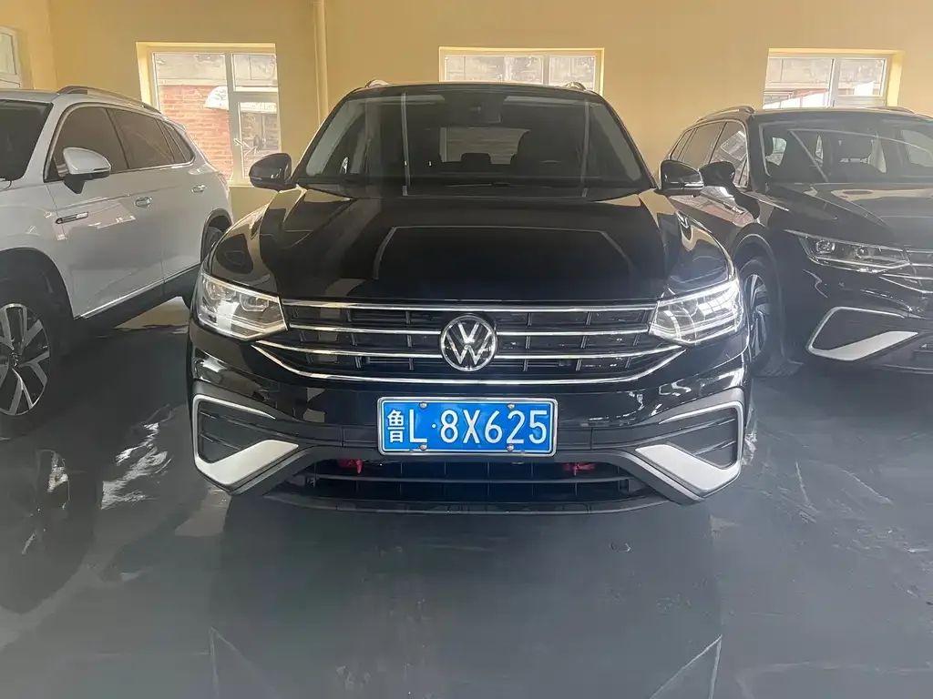 Volkswagen Tiguan L 2022 из CN, фото 5