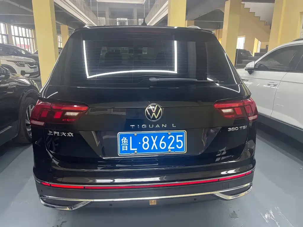 Volkswagen Tiguan L 2022 из CN, фото 8