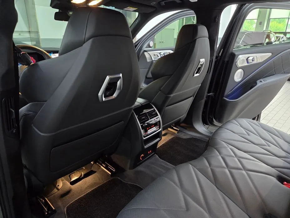 BMW XM 2024 из KR, фото 6